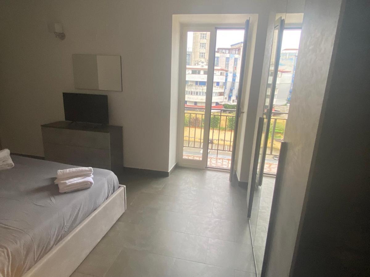 Apartment Tre Regine Naples Exterior photo